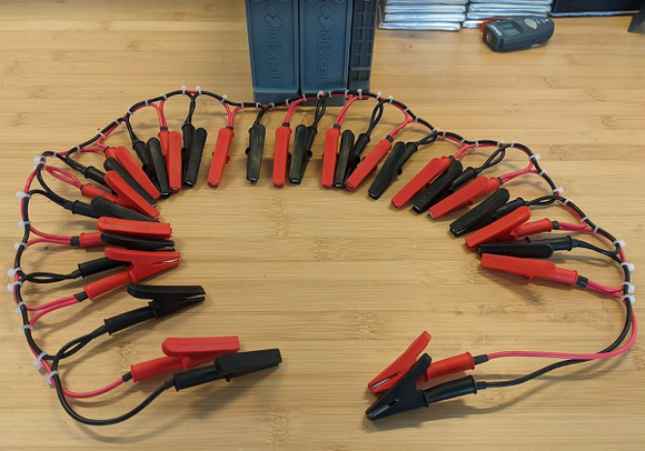 Voltage equalizer for balancing - Version 2.0